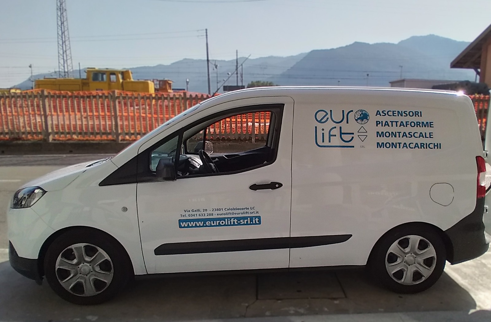 Furgone Eurolift per assistenza e manutenzione